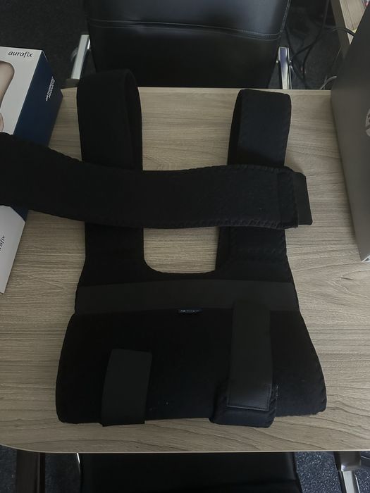 Повʼязка Дезо. Бандаж плечовий фіксуючий. Arm Slings aurafix