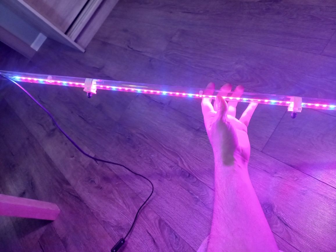 Świetlówka LED  czerwone i niebieskie diody  90 cm