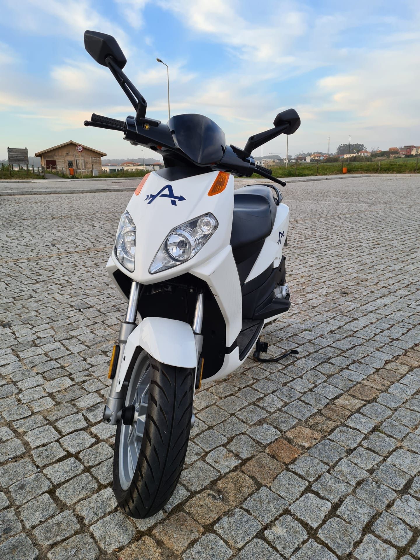 Aprilia 50cc 4t sportcity ano2014 km12.500.