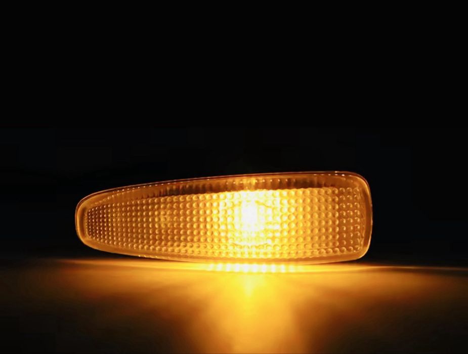 поворотник Mitsubishi Lancer Outlander Sport RVR ASX інші мото