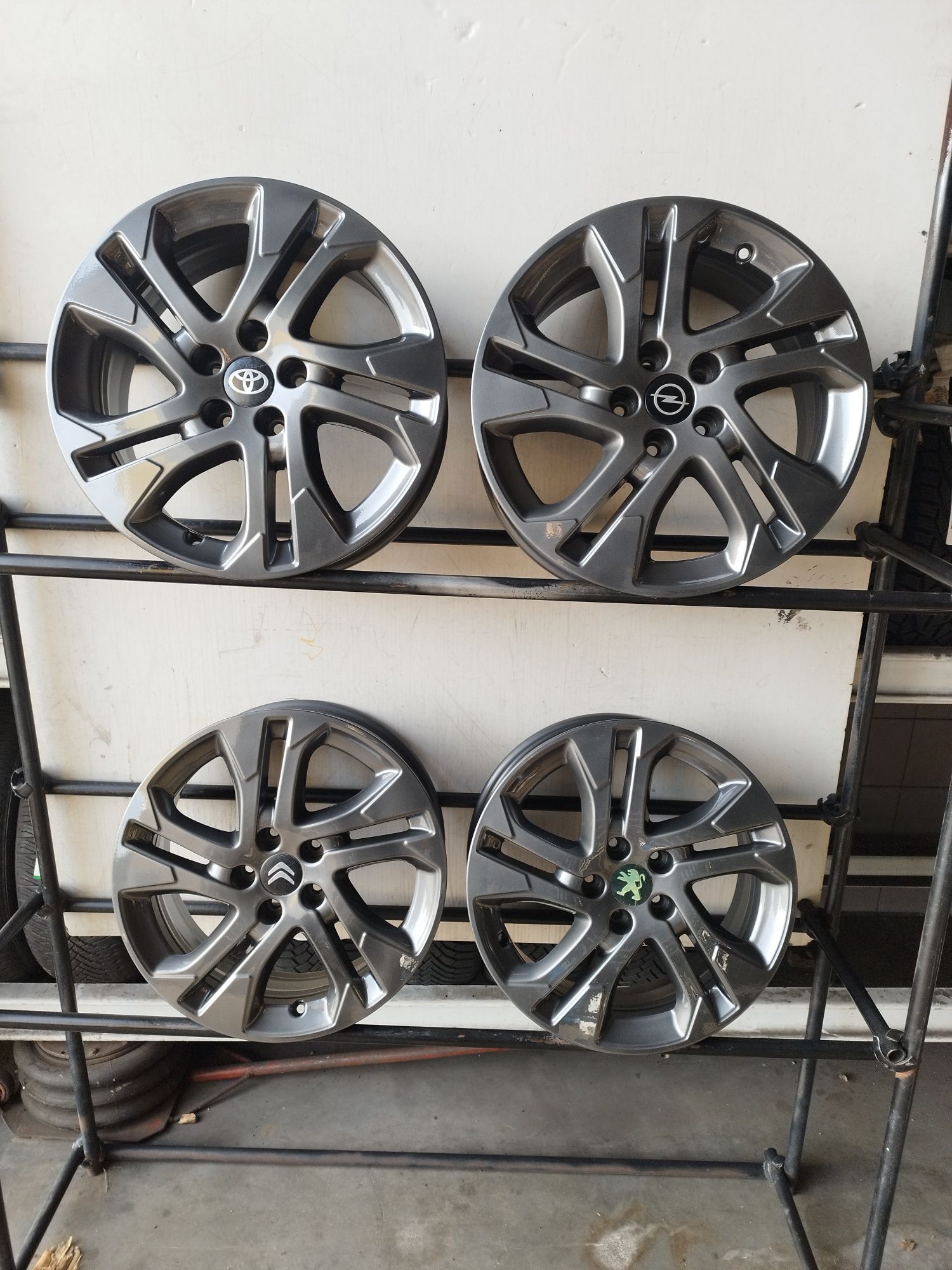 Felgi wzmacniane 17" 5x108 Et 46 7j Citroen Peugeot Opel Toyota