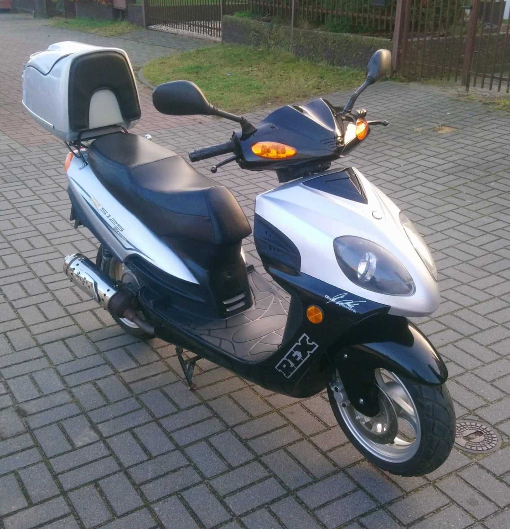 Skuter REX RS125 -  mały przebieg