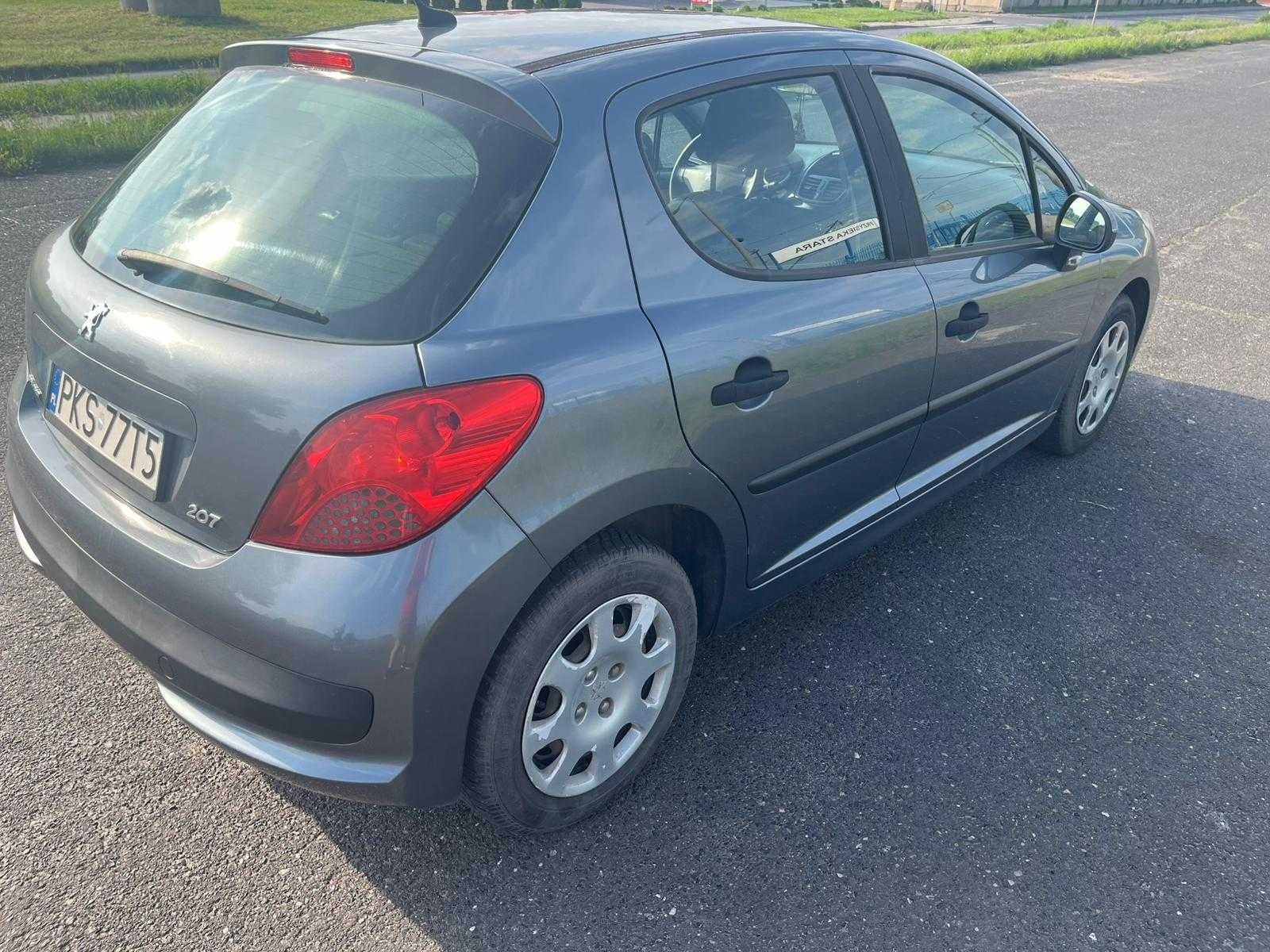Peugeot 207 1.4 benzyna