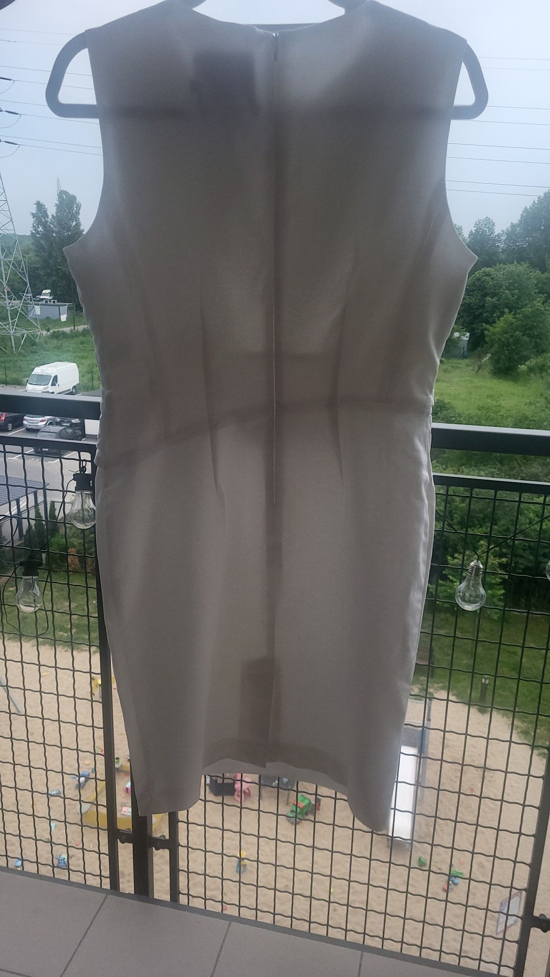 Sukienka Simple r.40