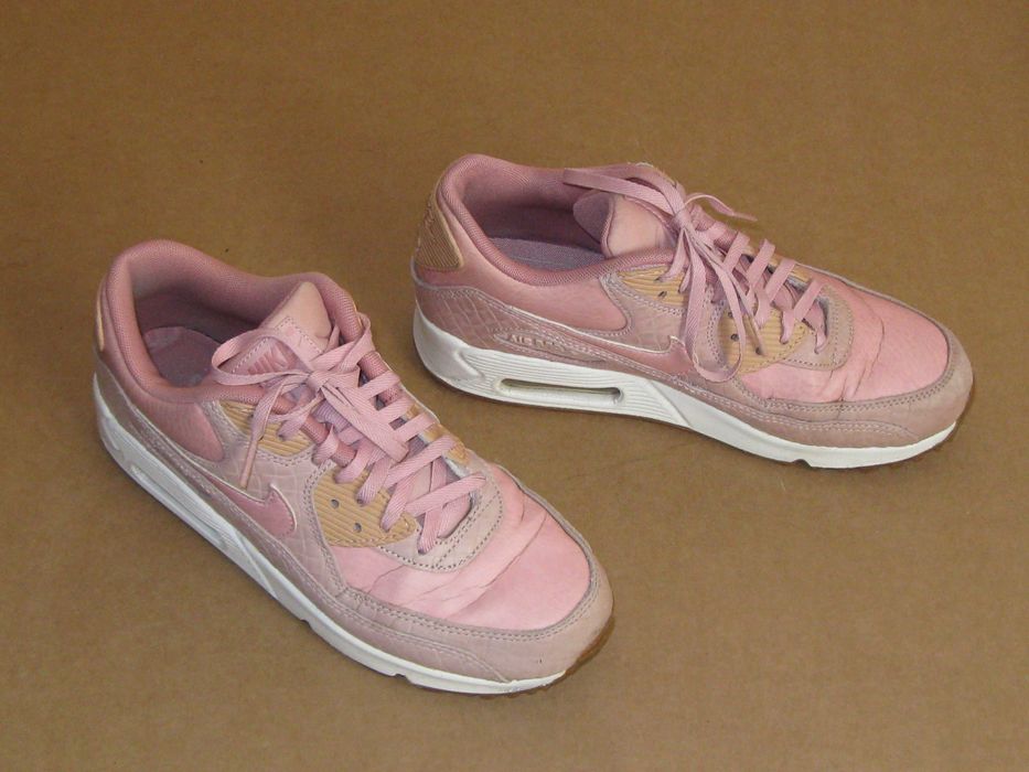 кроссовки женские Nike Air Max, 38,5р.
