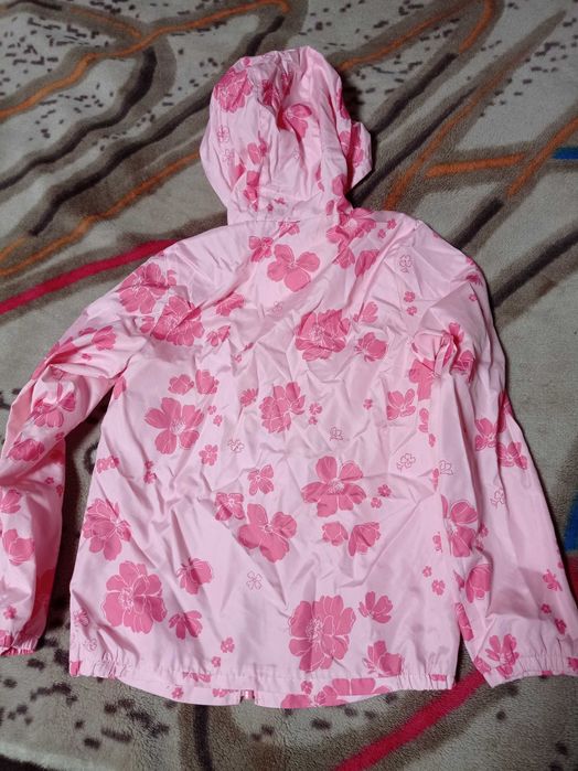 Вітровка Carter's для дівчинки на 7 років