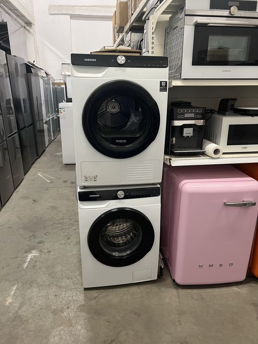 Пральна та сушильна машина від Samsung