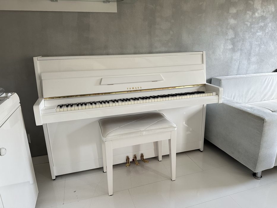 Pianino Yamaha biały połysk