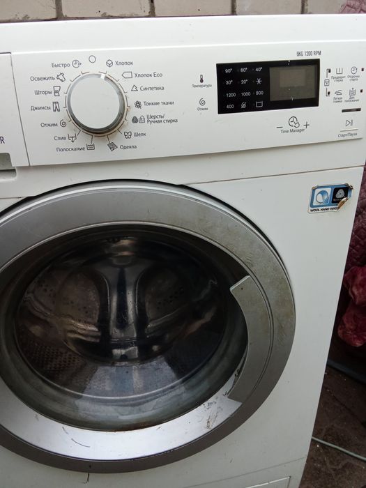 Продам стиральную машину Electrolux на 6 кг