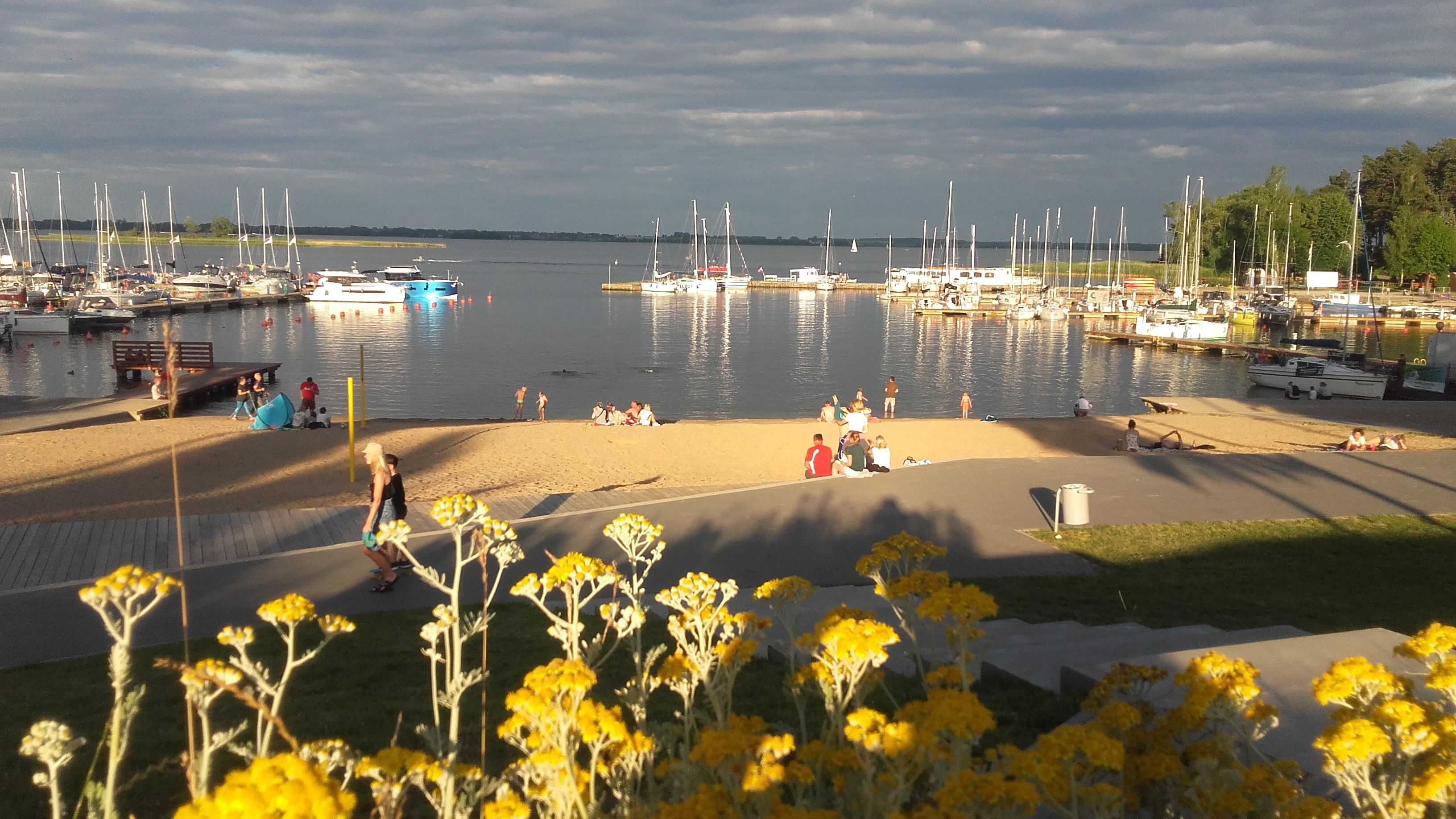 Domek letniskowy wczasy na Mazurach piękna plaża