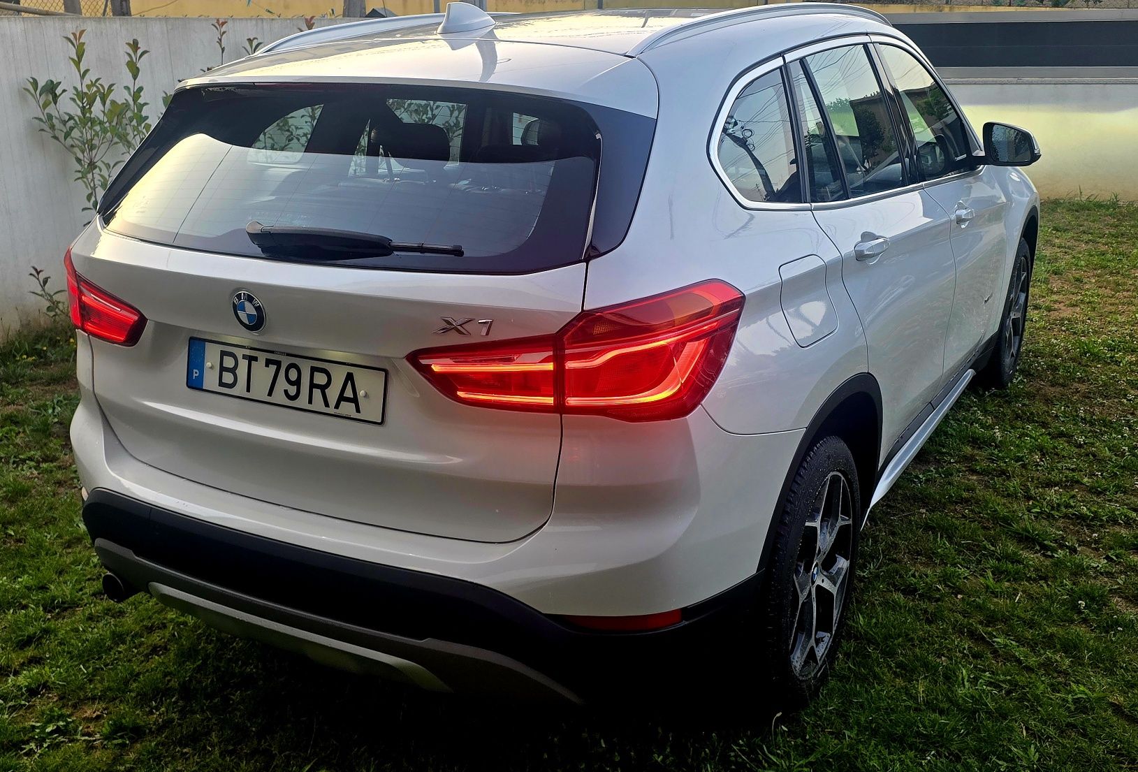 BMW X1 18D Xline RESERVADO