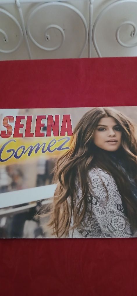 Poster Selena Gomez/Anselmo Ralph, novo