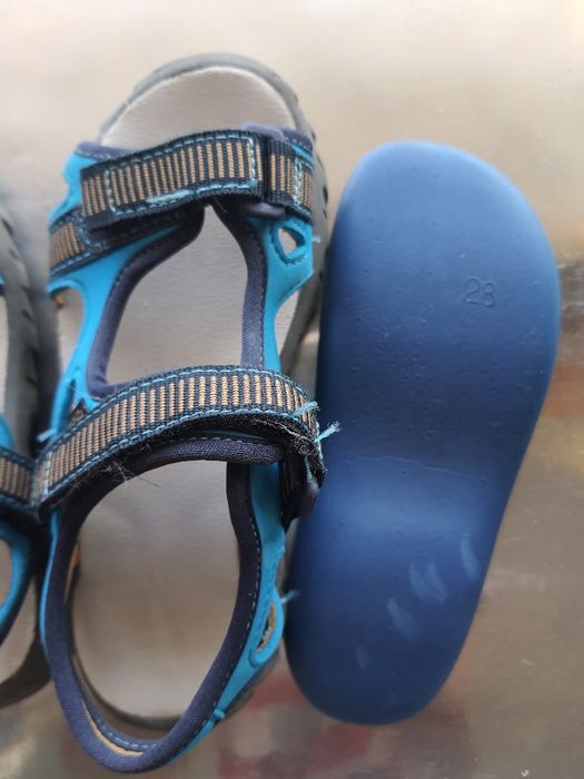 Sandálias decathlon.piscina.praia