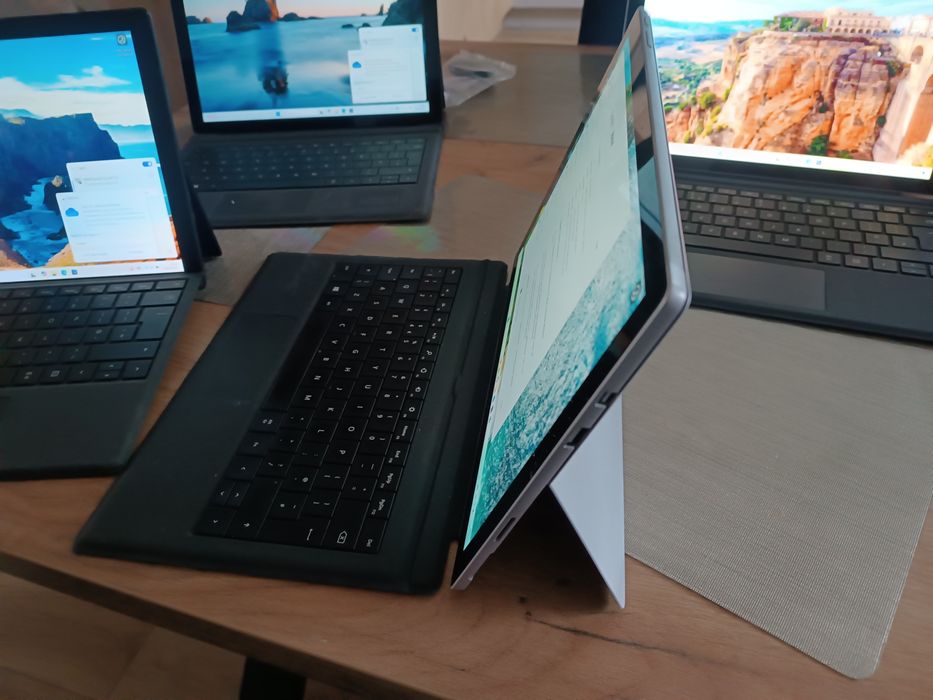 Surface pro 6 klawiatura ladowarka