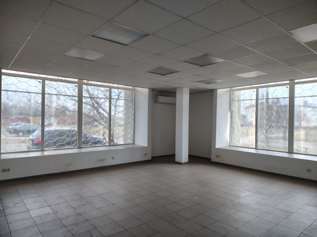 Продам окрему комерційну дворівневу будівлю!