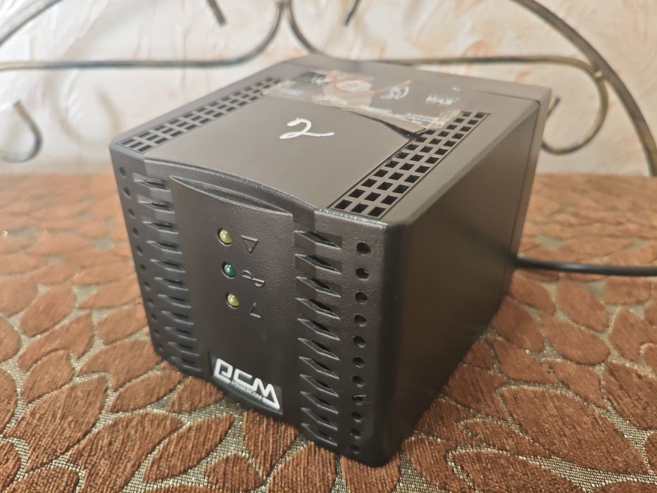 Стабілізатори напруги TCA-600(300Вт) / TCA-1200(600Вт) вживані, робочі