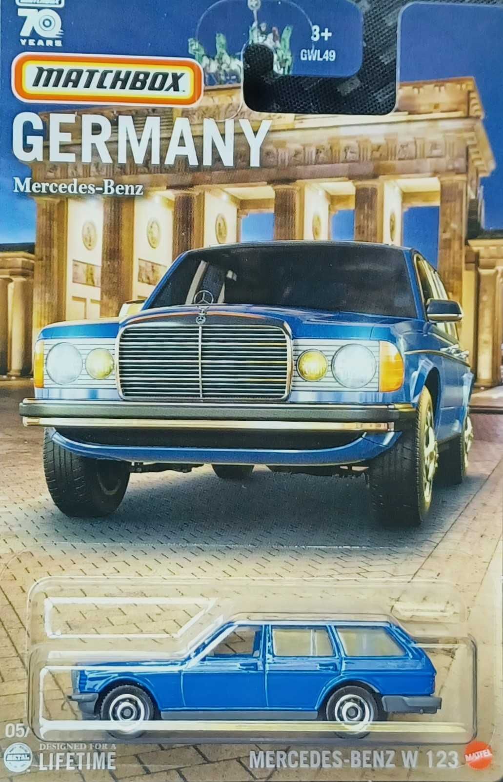 Matchbox Mercedes-Benz W123 Wagon Germany