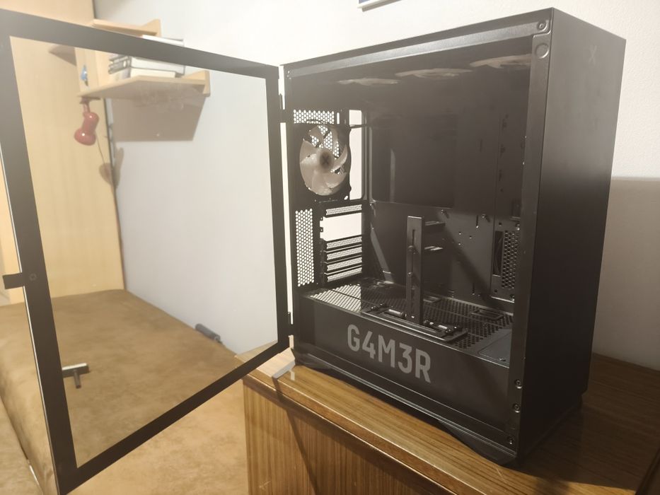 Metalowa obudowa ATX z ARGB + Chłodzenie procesora