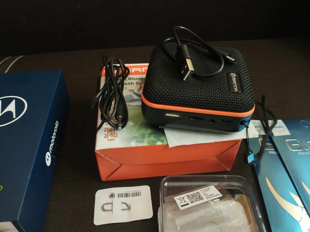 Motorola G50 + głośnik bluetooth +