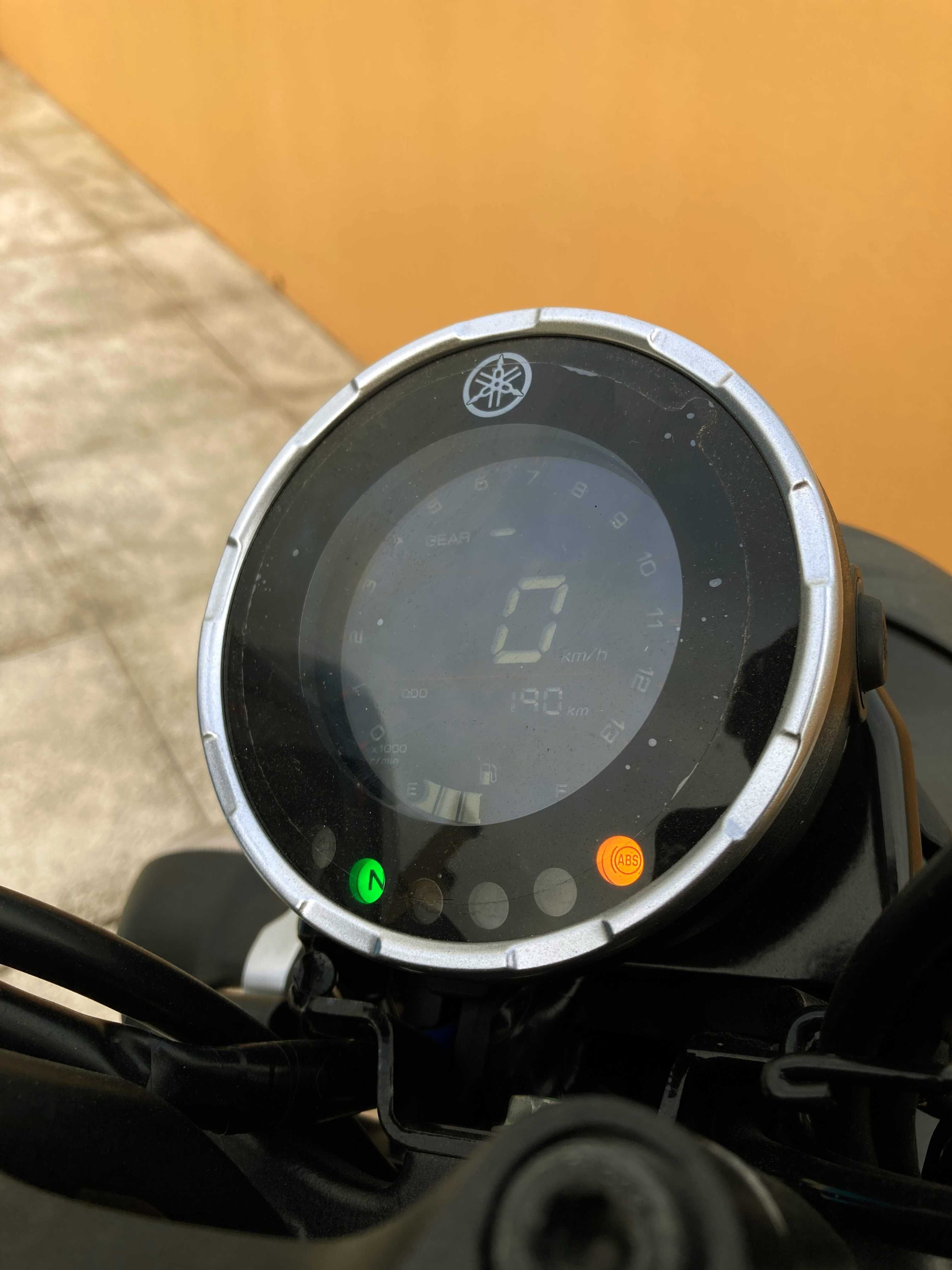 Yamaha XSR125 | Apenas 100km