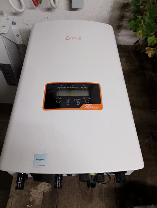 Inwerter fotowoltaiczny, Falownik Solis S5-GR3P6K, 6kW.