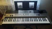 Keyboard yamaha PSR-E443