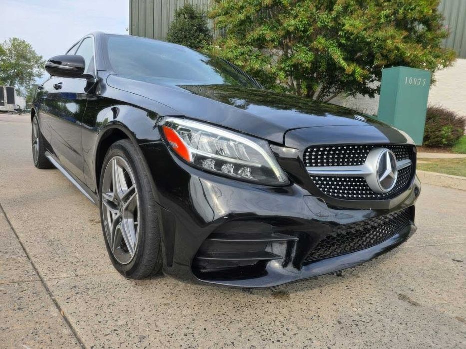 Mercedes-Benz C-Class C300 4MATIC      2020