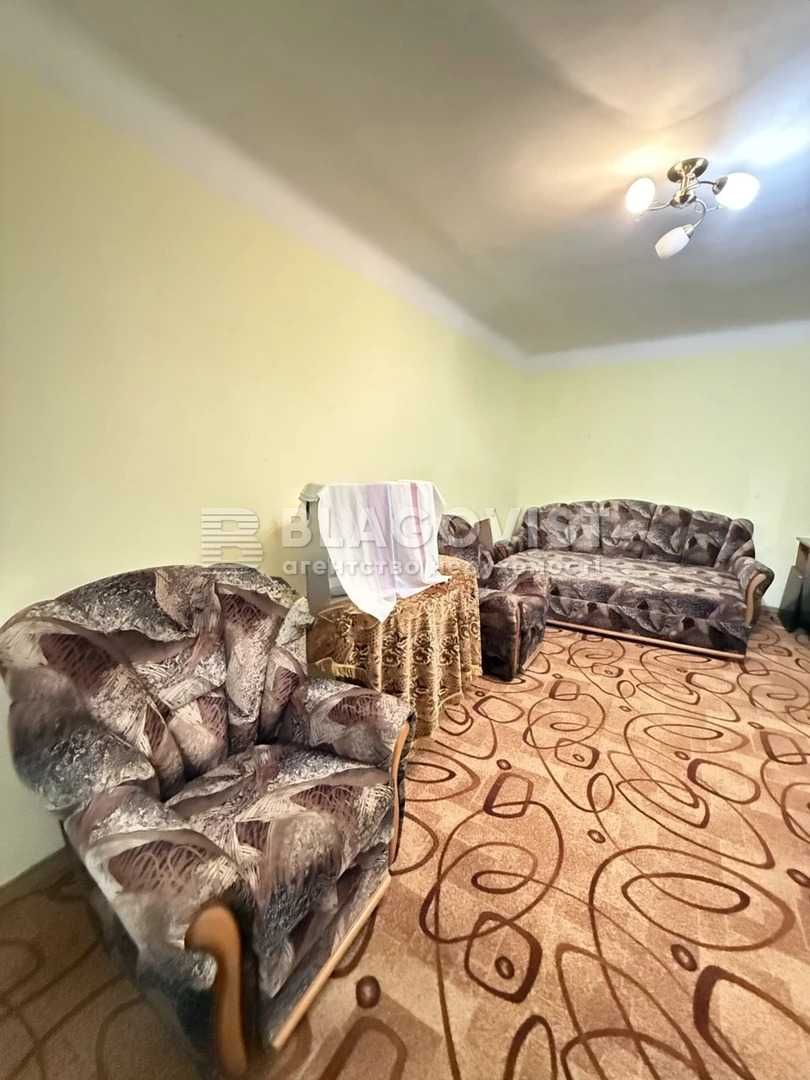 Продаж квартири Шевченківський район, вул. Кирило-Мефодіївська 7