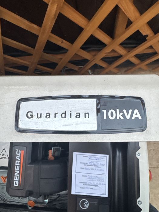 Газовий генератор Generac Guardian 10