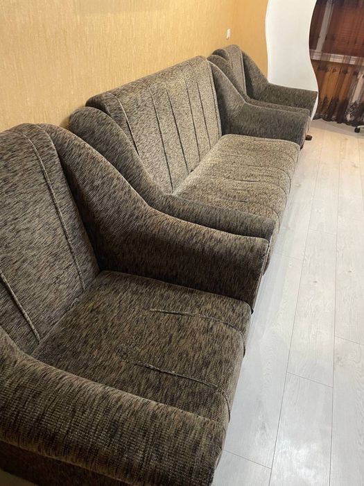 Диван + 2 крісла