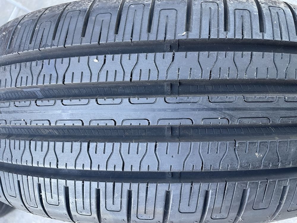 Goodyear EfficientGrip Performance 215/55 R18
