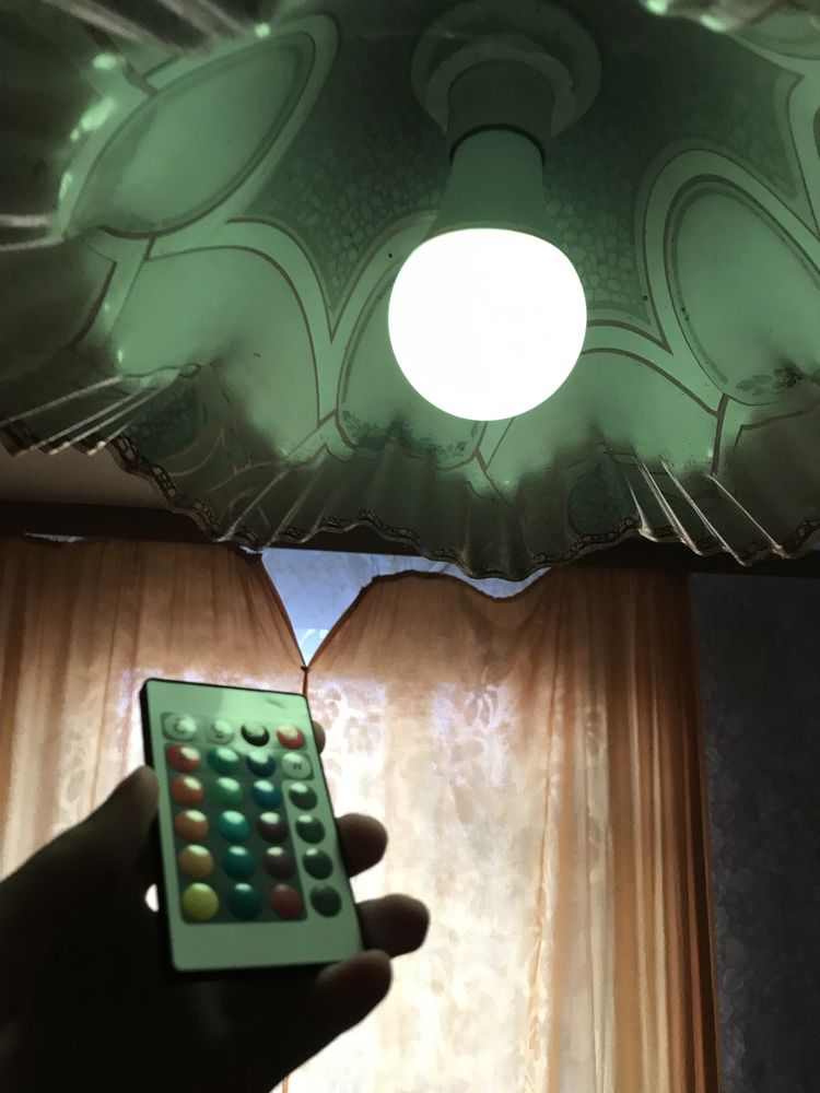 Led rgb bulb. E27 A70 9W.