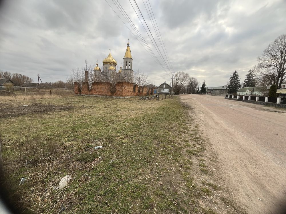 Земельна ділянка з фундаментом Студениця