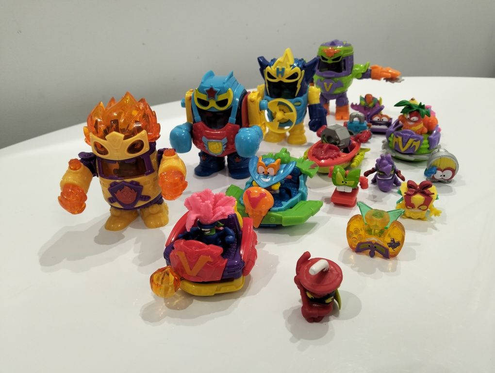 Super Things Zings zestaw 4 x powerbot machines 9 cm i inne.