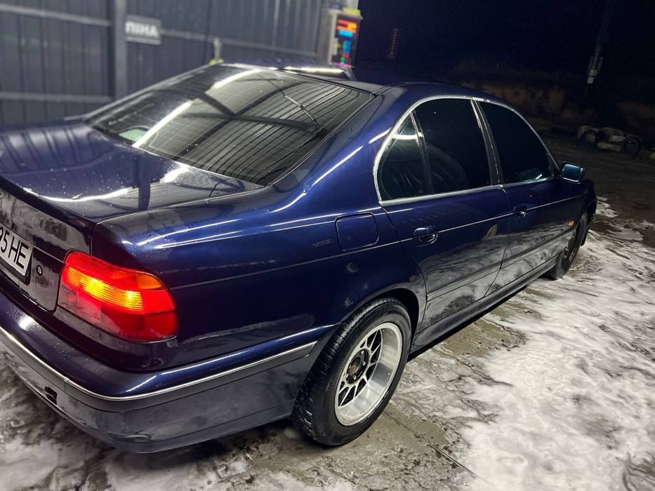 Продам або обміняю бмв е39 2.8