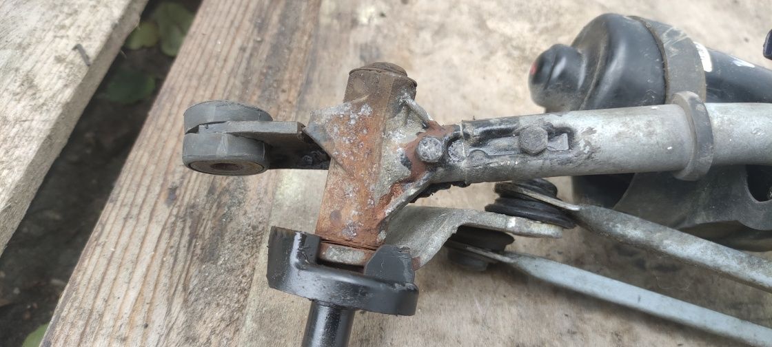 Mechanizm wycieraczek silniczek kia venga Hyundai ix20