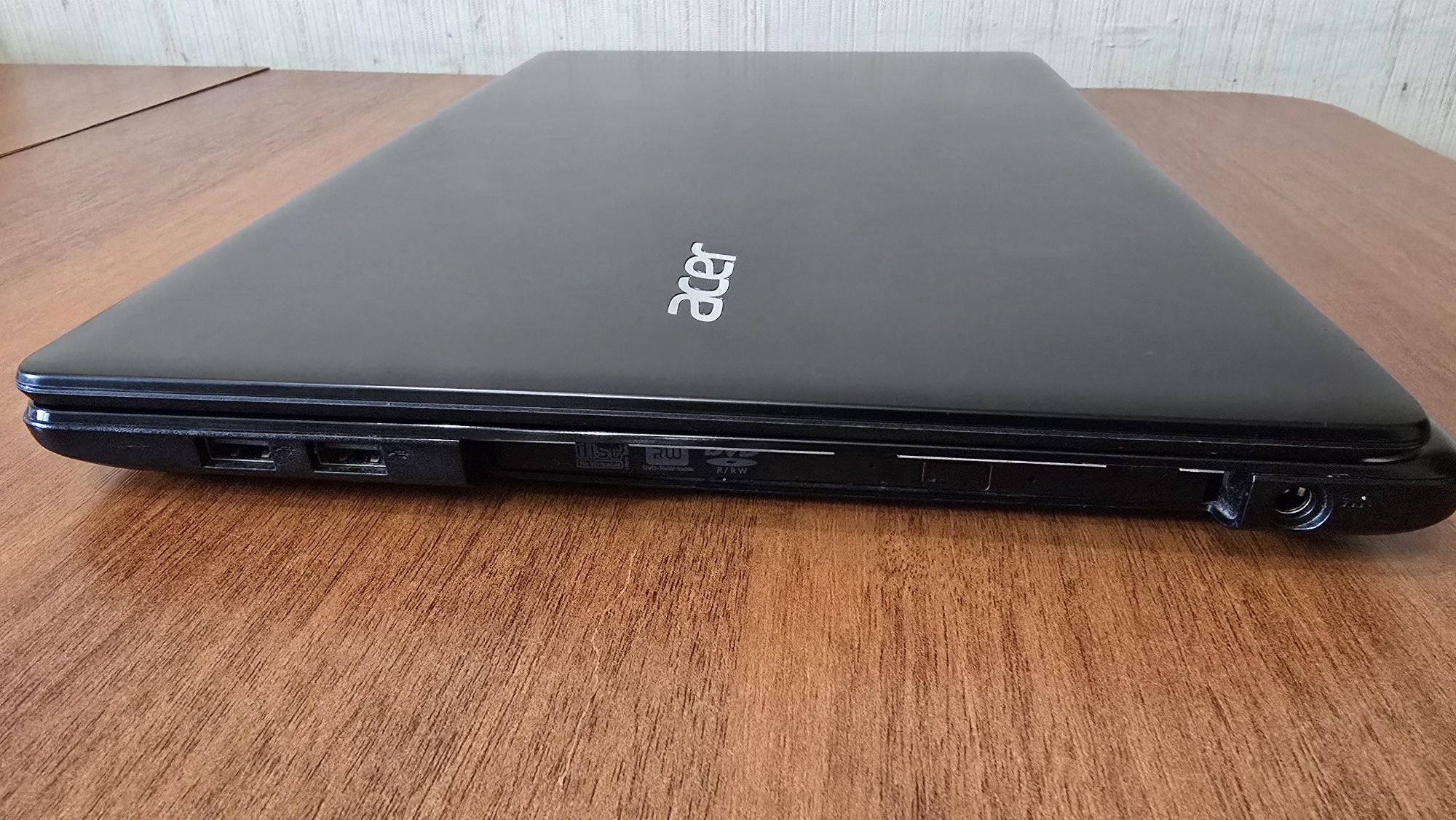 Продам ноутбук Aser в идеале. AMD 4ядр, 8 GB опер., SSD 120 + HDD 500