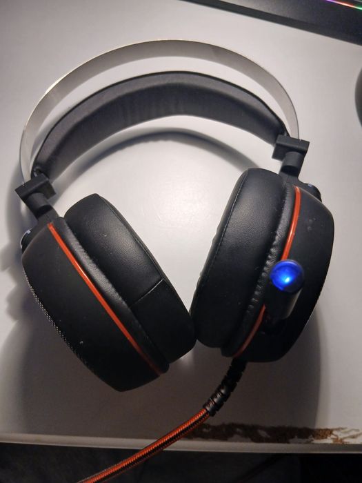 Sprzedam Słuchawki Bulldog z mikrofonem