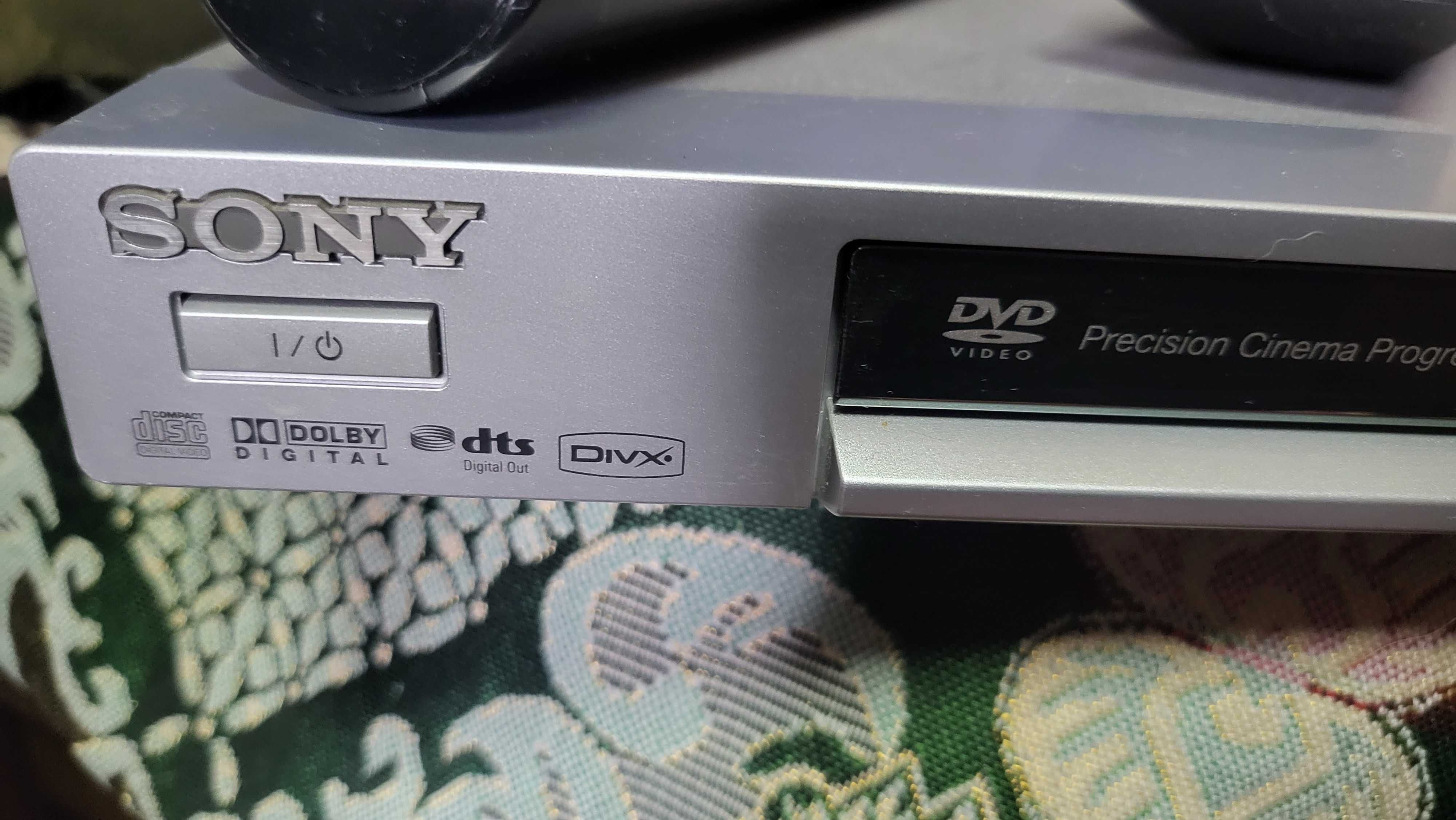 CD/DVD премиум стерео Sony DVP-HS78H c HDMI круче sharp