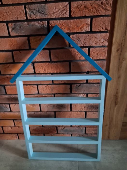 Półka domek do dziecięcego pokoju