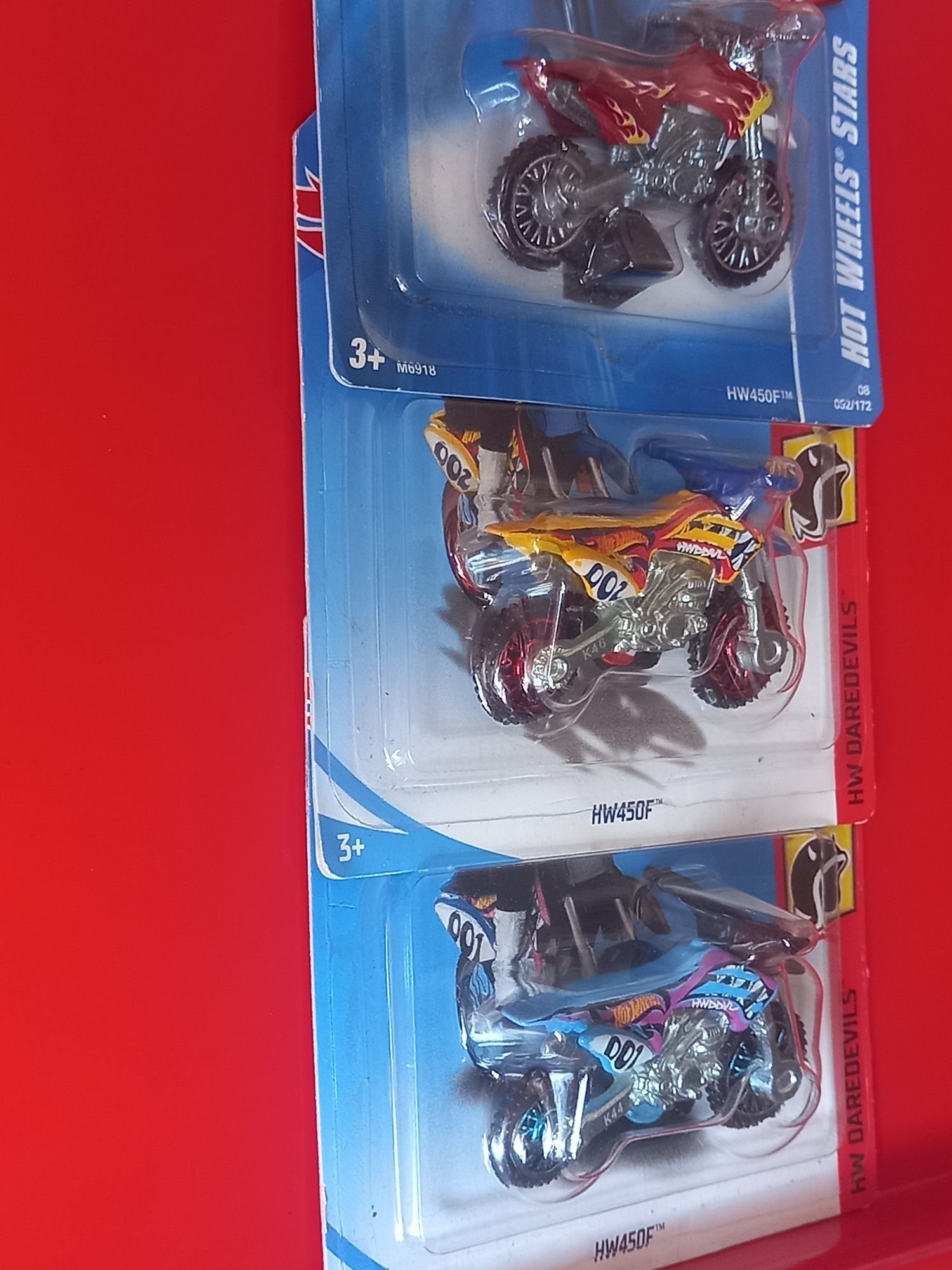 Conj 3 hot wheels 450F