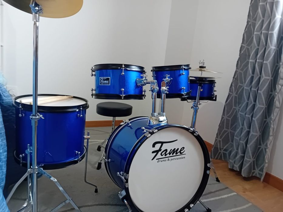 Bateria acústica Fame