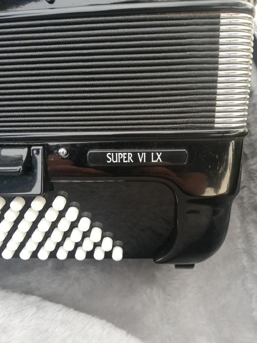Acordeão Scandalli Super VI LX duplo cassoto