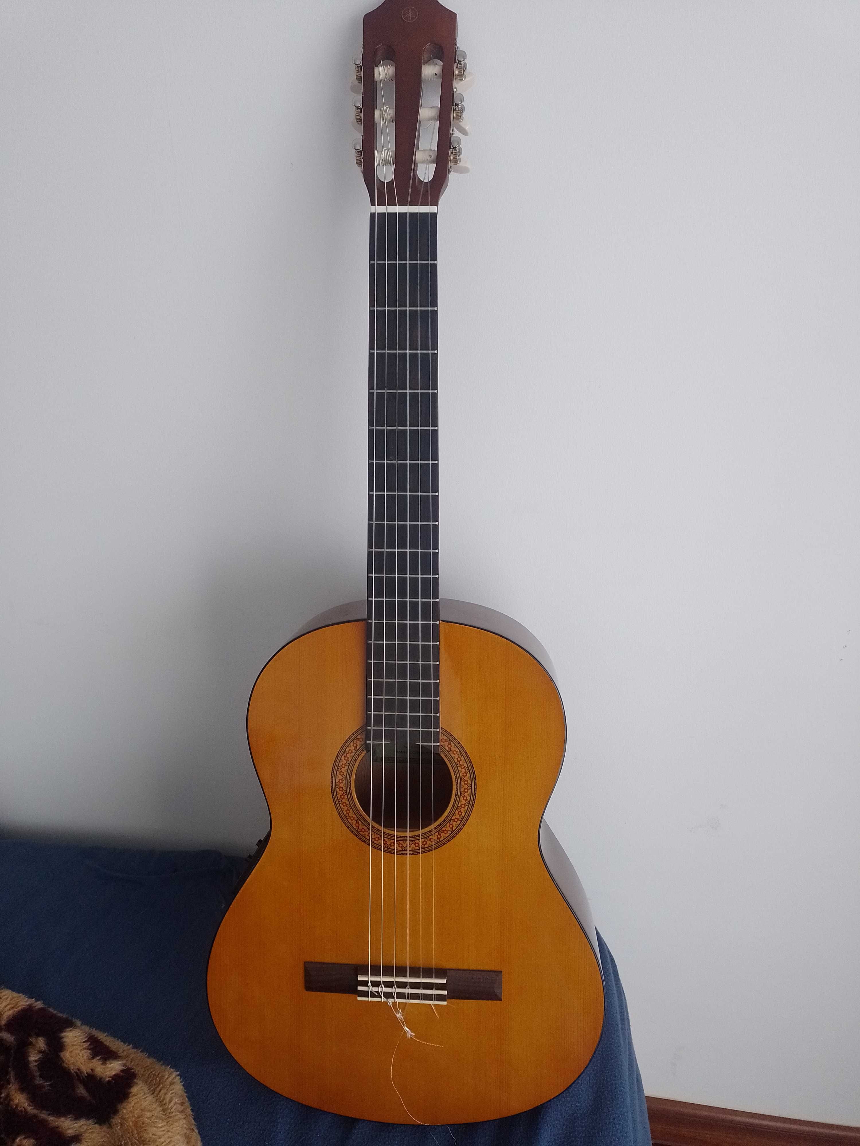 Guitarra acústica elétrica Yamaha c40