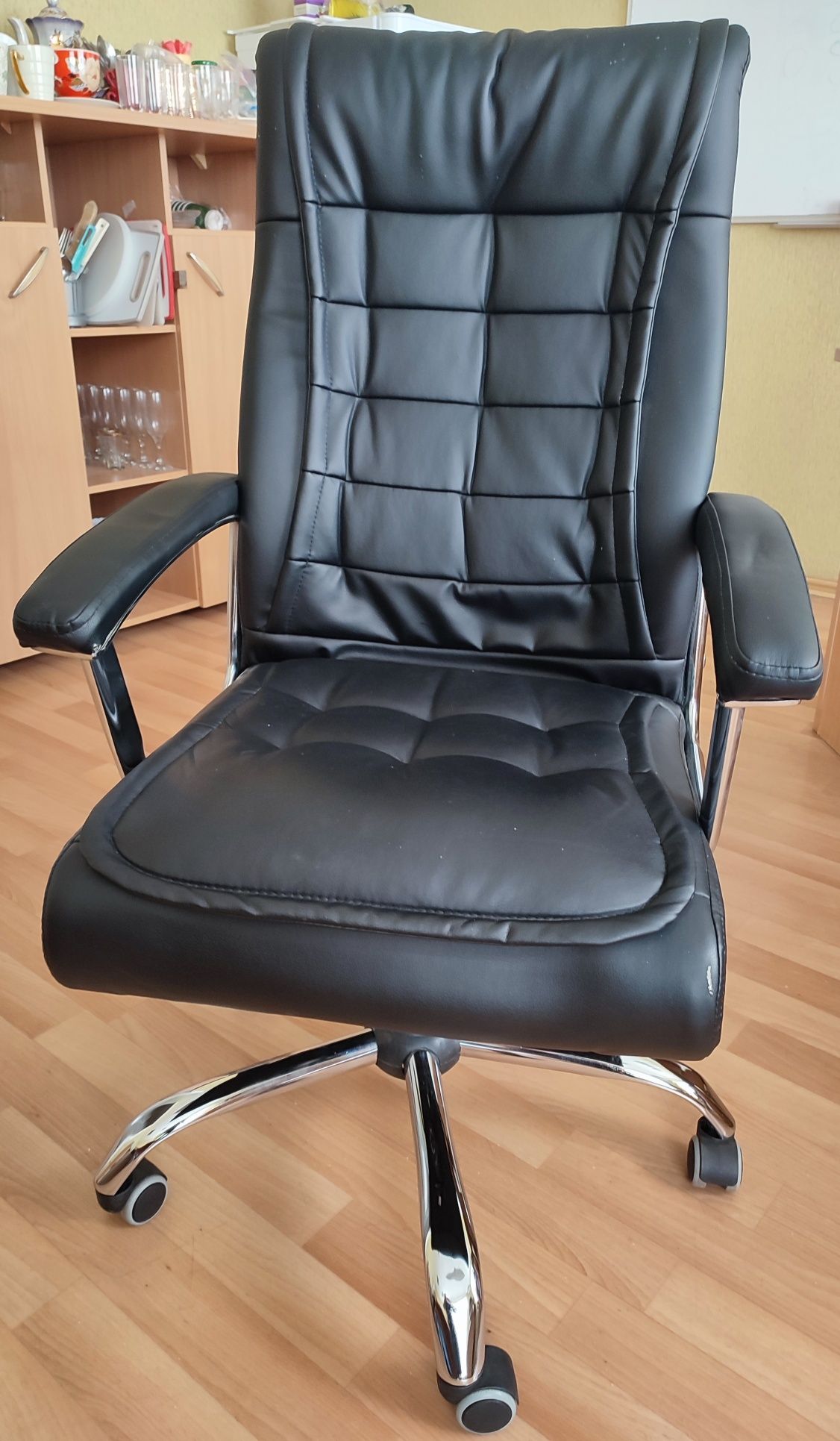 Кресло Primateks Plus Chicago chrome MF D-5 PK