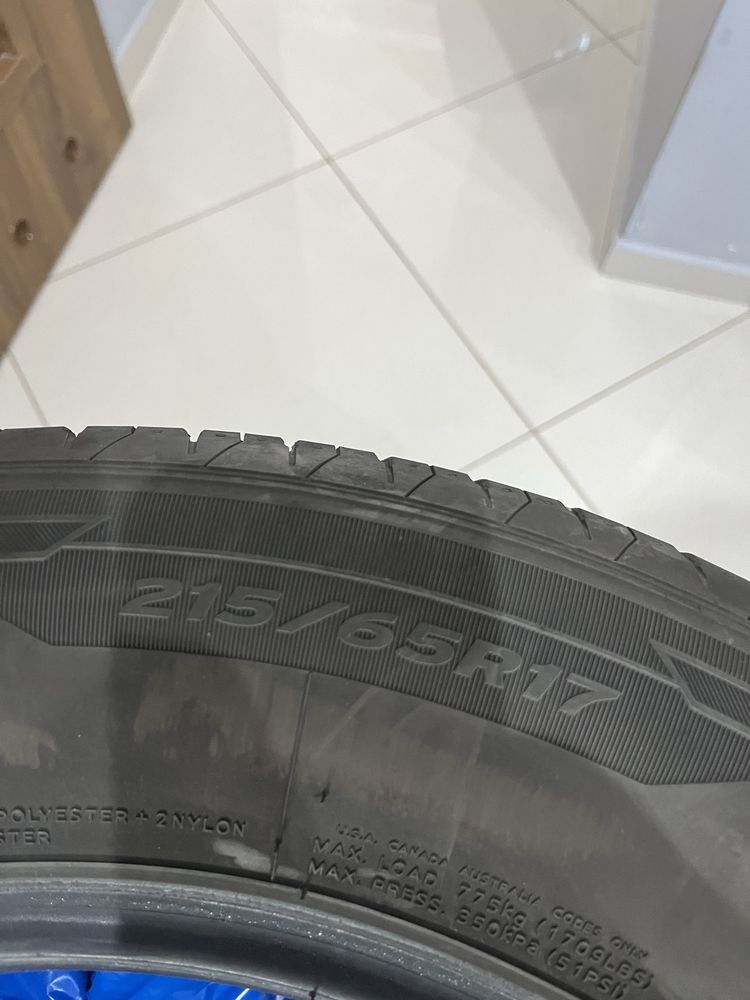 Opony 215/65/17 letnie komplet hankook