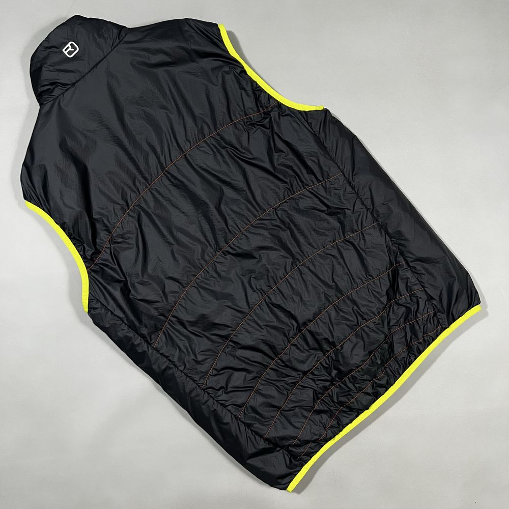 Жилетка /безрукавка двостороння чоловіча Ortovox Light Vest Piz Cartas