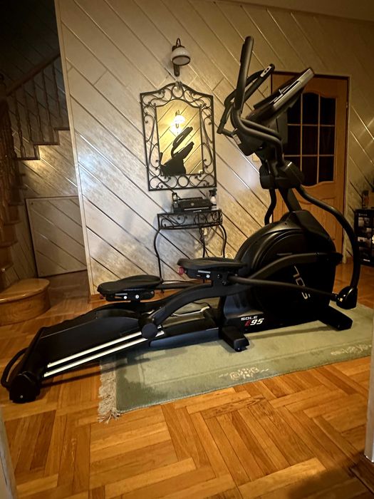 Orbitrek SOLE E 95 z regulacją nachylenia