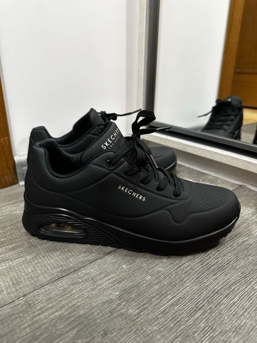 Кросівки жіночі Skechers