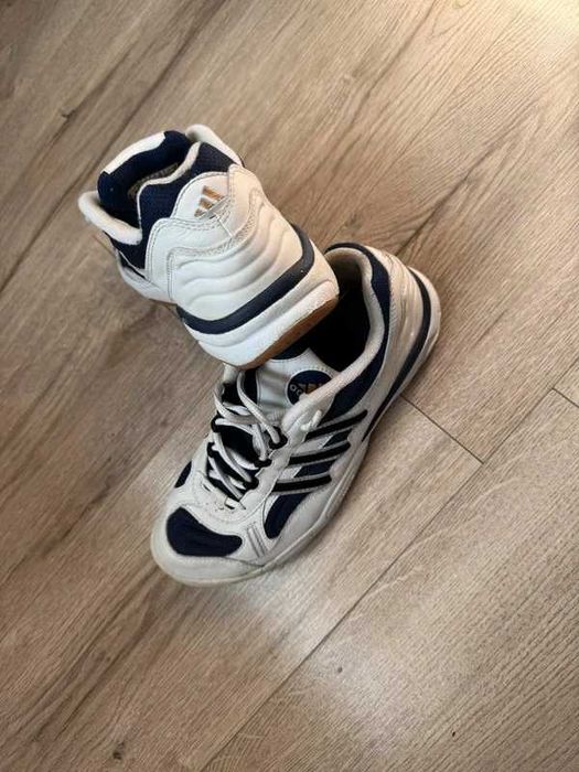Adidas Stabil 2000s